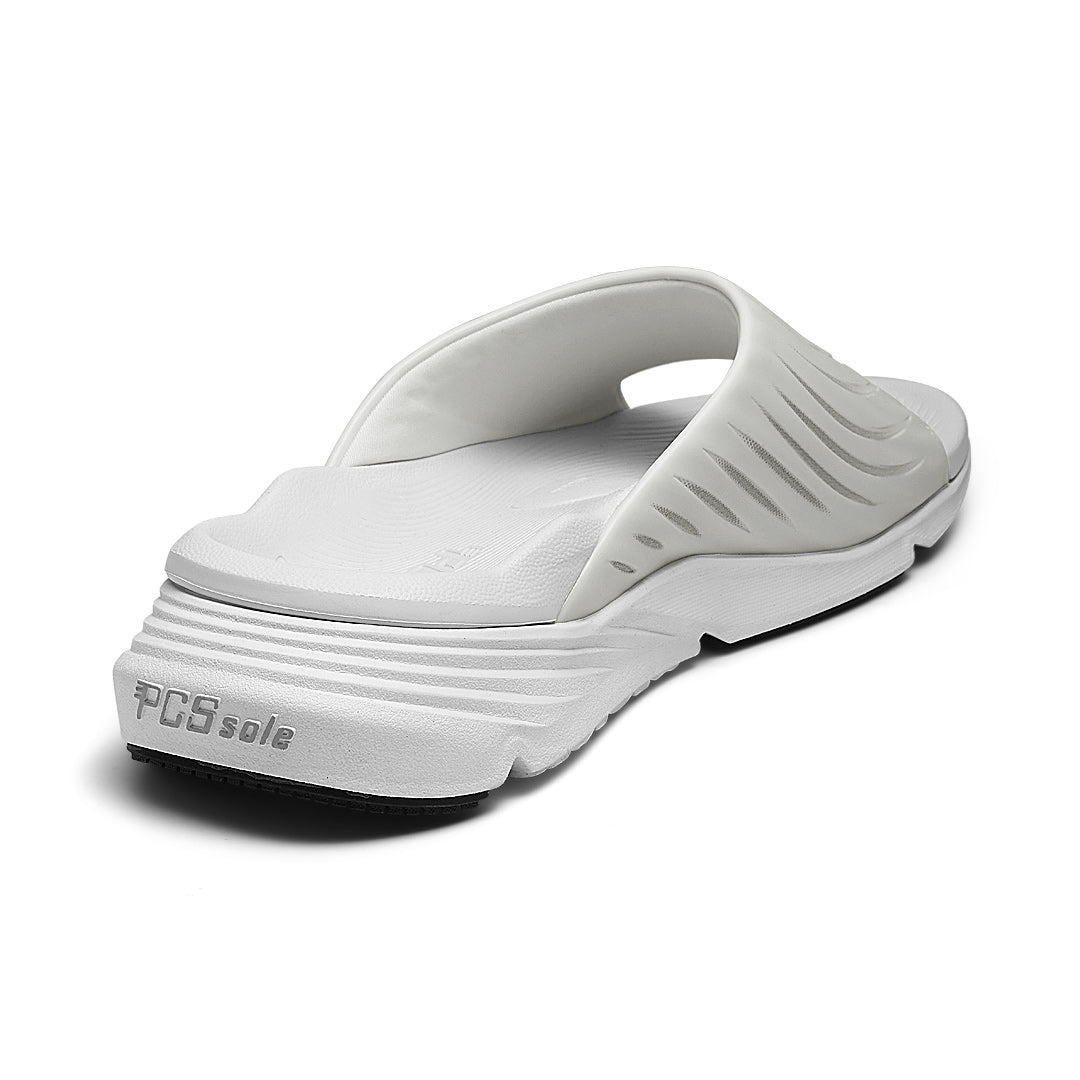 PCSsole slides with arch support